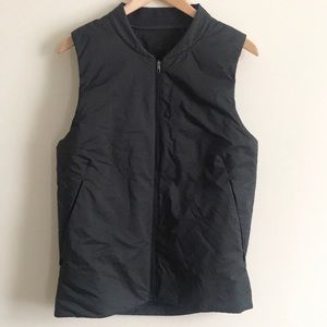 {Lululemon} Men’s Surge Thermo Vest Green/BlackEUC